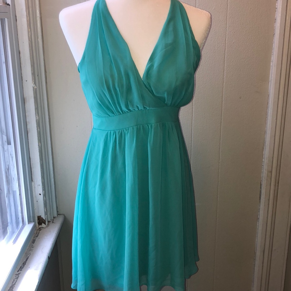 Beautiful Express size 2 light dress